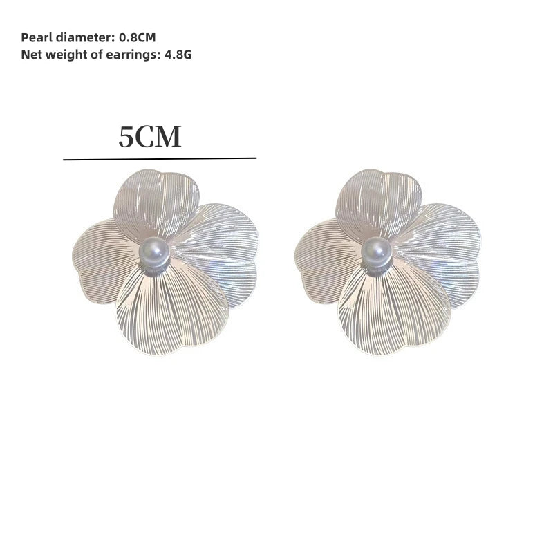 ✨ Elegant Large Flower Pearl Earrings – Luxurious Korean Fashion Jewelry ✨